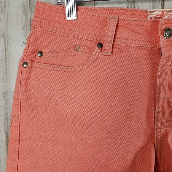 Levi's Strauss Signature Denim Shorts Salmon Pink Size 8 - Picture 4 of 6